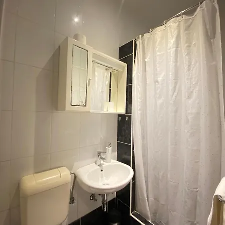 House Josip Μακάρσκα