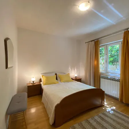 House Josip Apartment Makarska