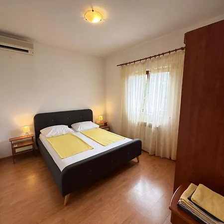 House Josip Апартаменты *