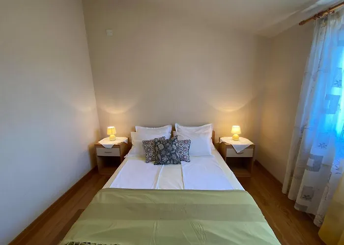 House Josip Apartment Makarska