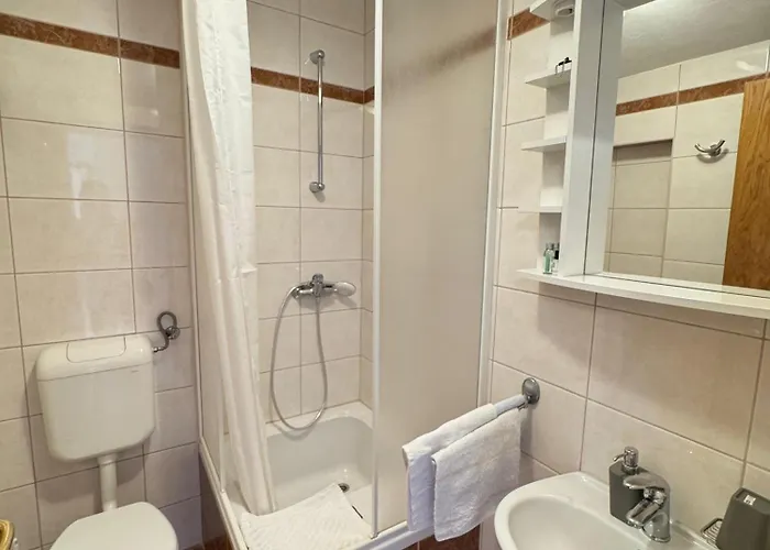 Apartman House Josip *