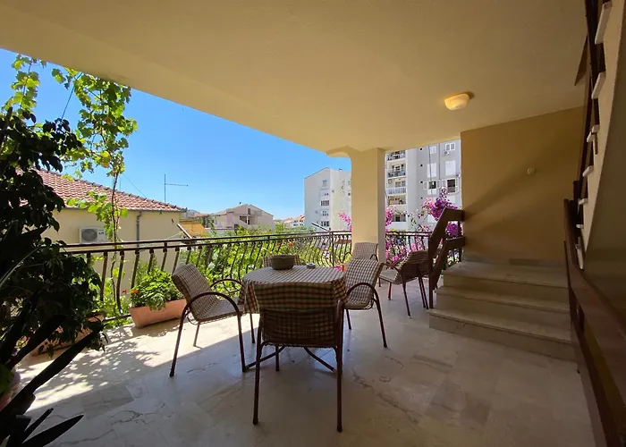 House Josip * Makarska