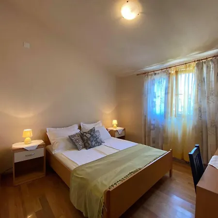 House Josip Apartman Makarska